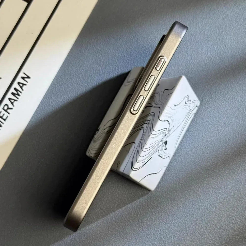 Elegante funda rígida para iPhone, de estilo empresarial y anticaídas