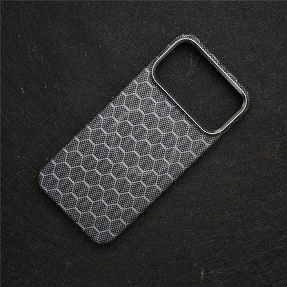 Funda MagSafe ultradelgada para iPhone de fibra de carbono y aramida