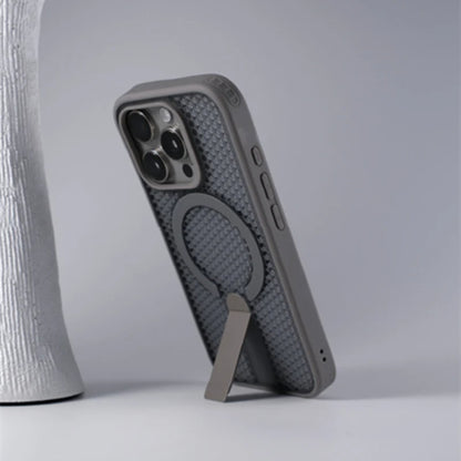 Funda MagSafe para iPhone con soporte y refrigeración en forma de panal